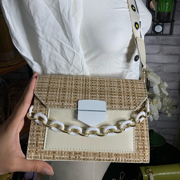Mini cross body bag - Picture 2 of 2